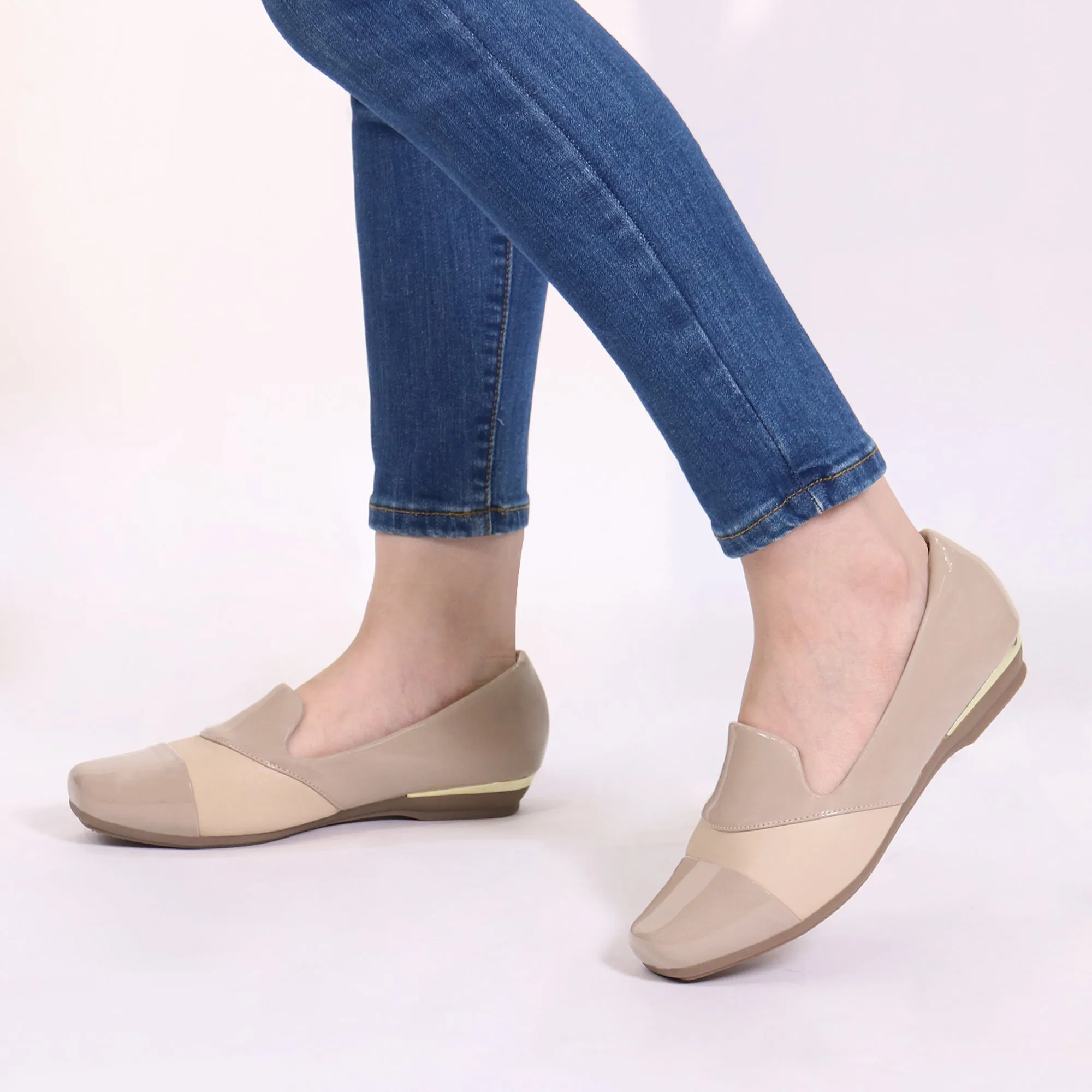 Benassal Office Slip-Ons for Bunions – Women