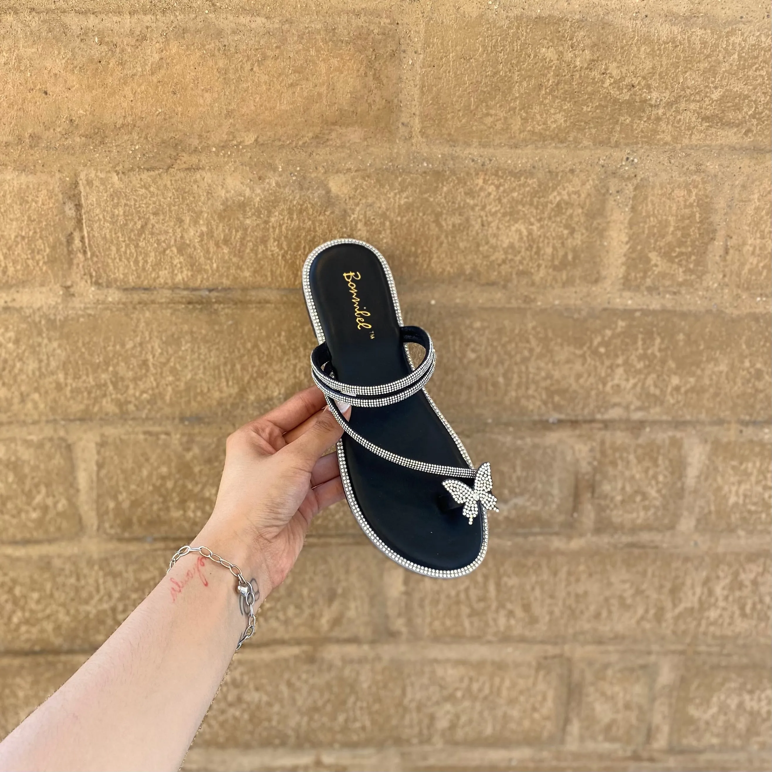 Elizabeth Butterfly Sandals (Black)