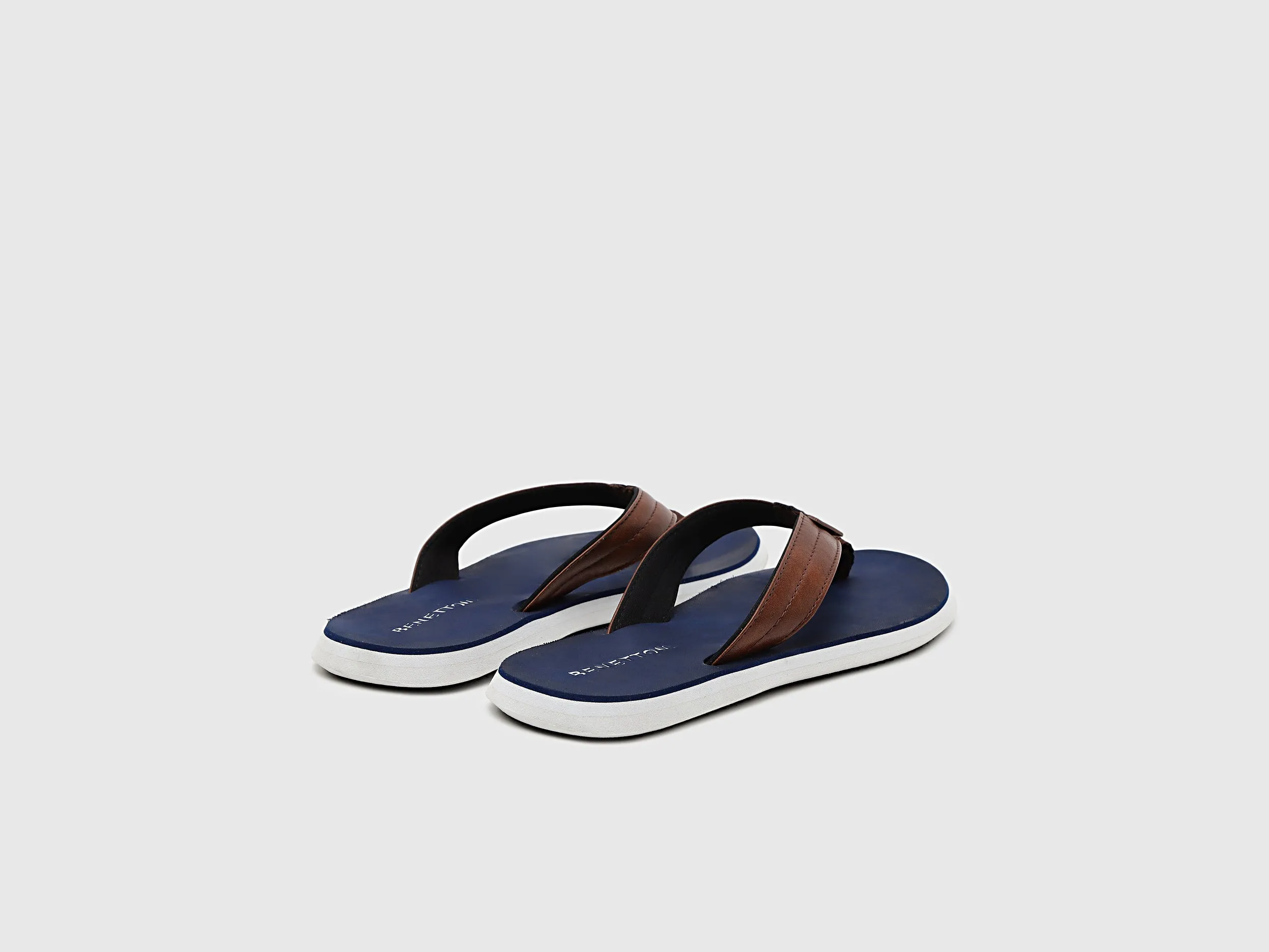 Men's Navy Blue & Brown Solid Thong Flip-Flops