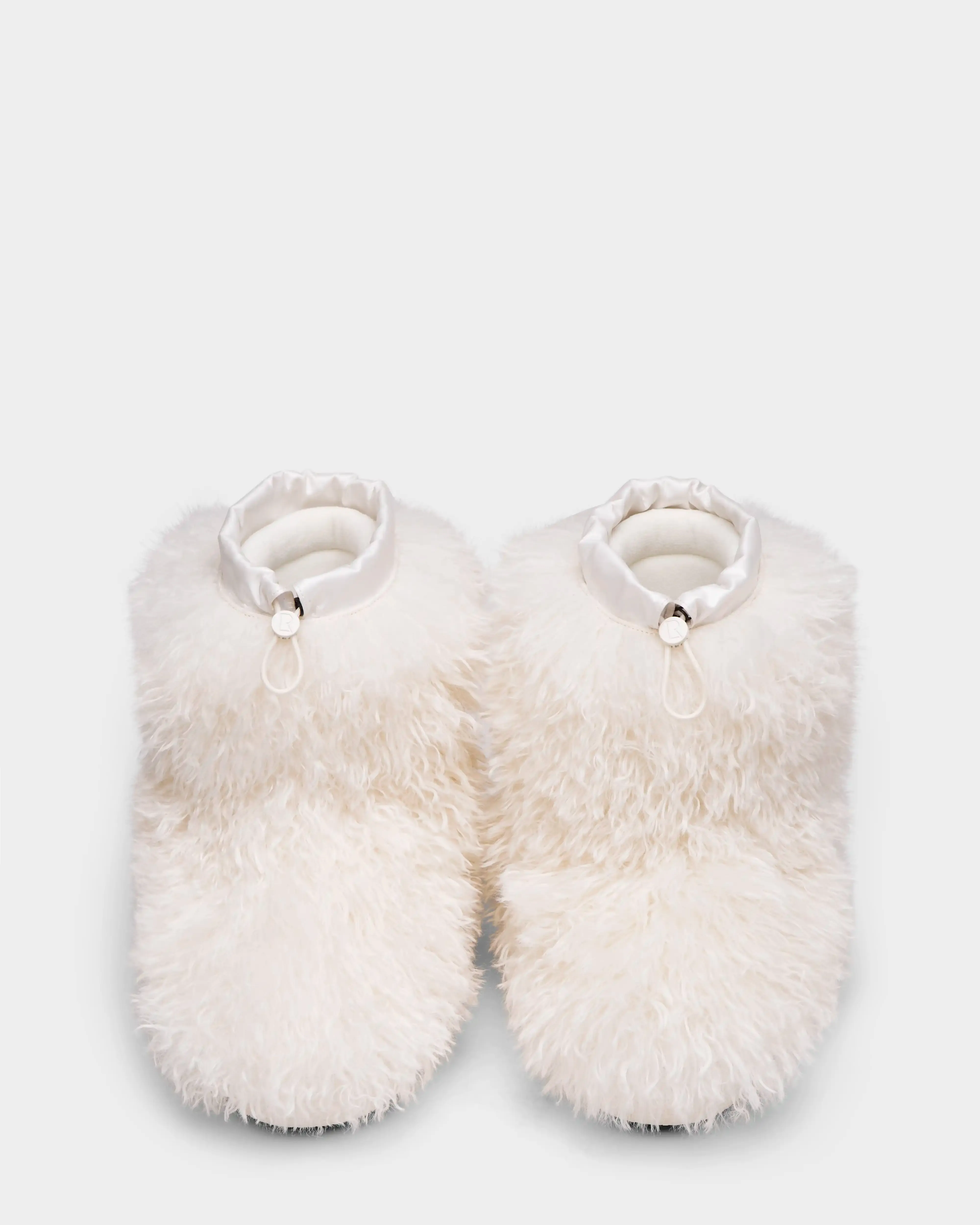 ROSSY - 8224518 Iceland
