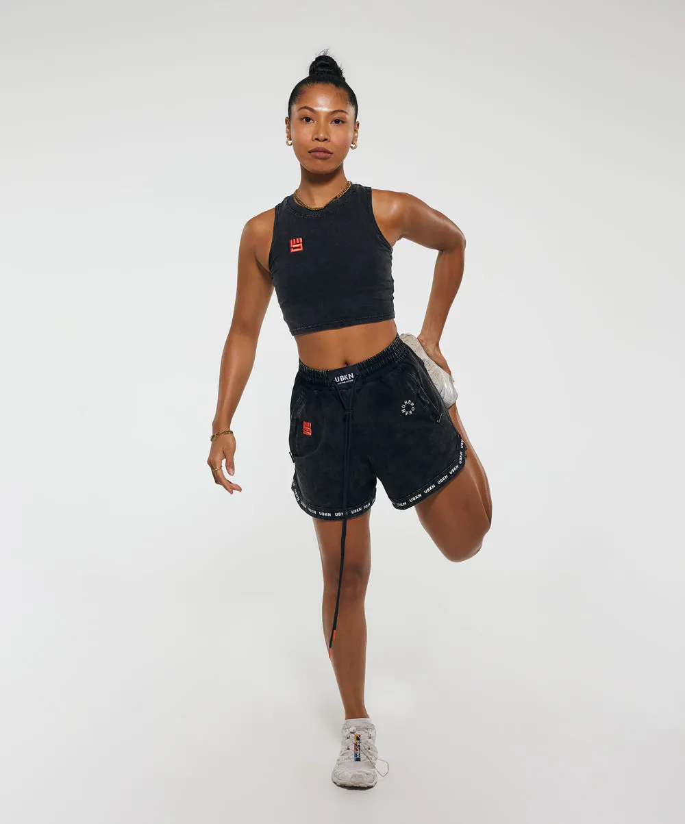 SHADOW Mid Sweat Short in Black Wash