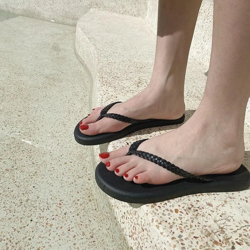 Summer Slippers Soft PVC Girls Beach Flip Flops Anti-slip Flat Shoes Ladies Vacation Slides Female Sandals