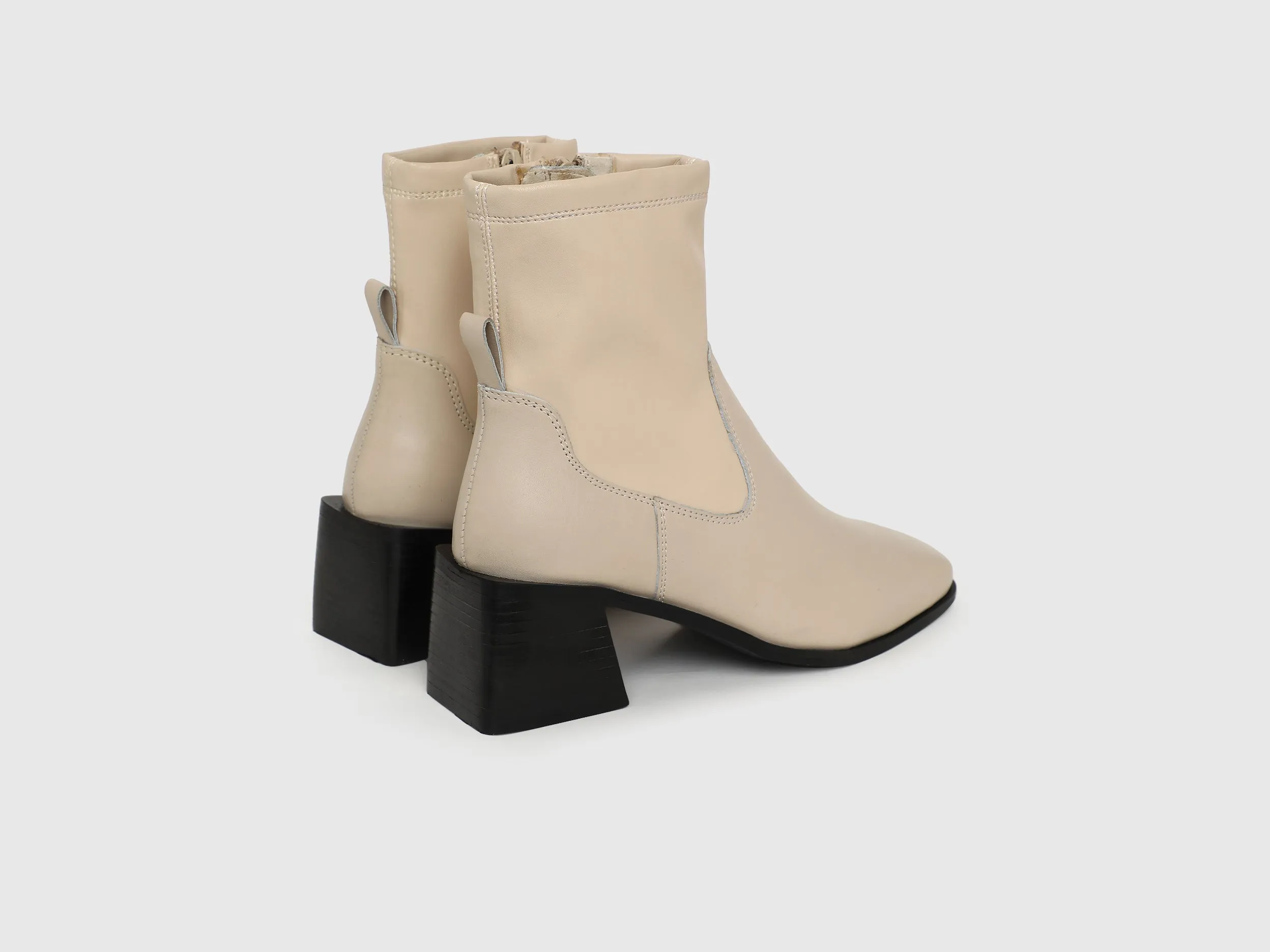 Women High Ankle Boot